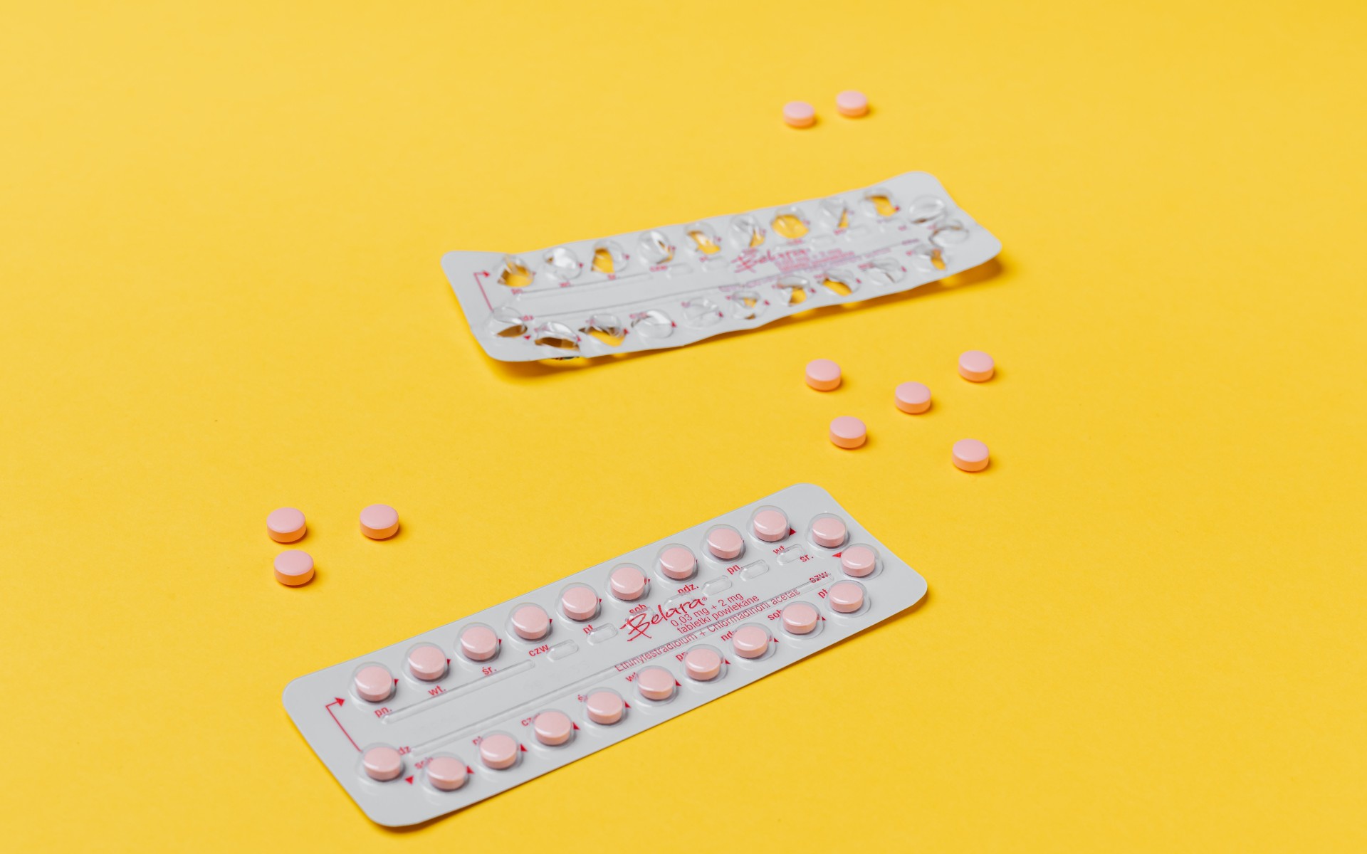 The Truth About 5 Birth Control Myths, Debunked For Good